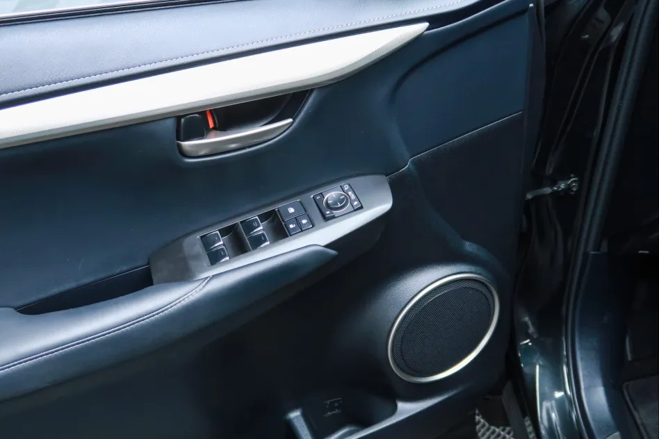 Lexus Nx 2.5 300H  EXECUTIVE NAVIGATION 4WD 197CV