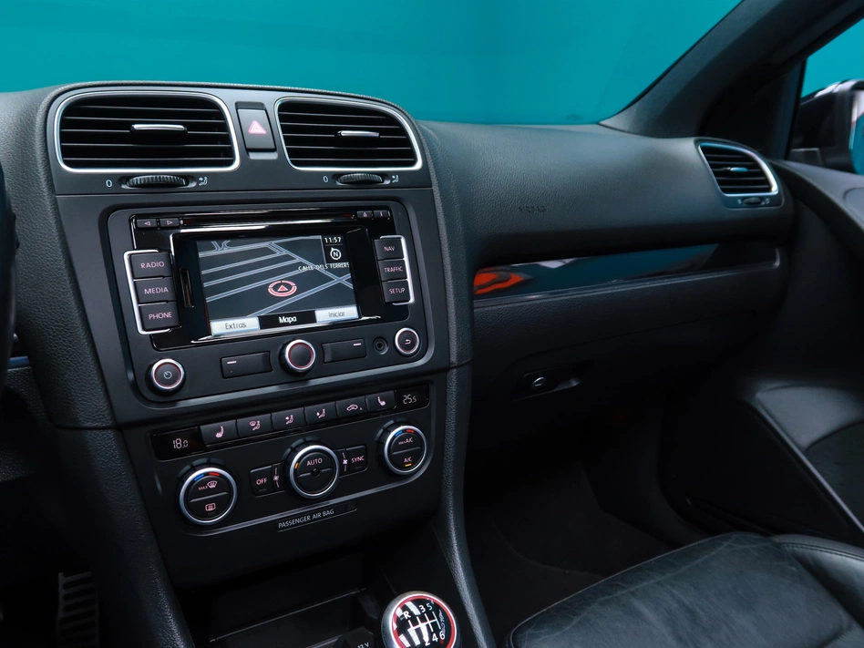 Volkswagen Golf GTI CABRIO 2.0 TSI 210CV