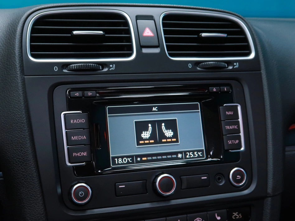 Volkswagen Golf GTI CABRIO 2.0 TSI 210CV