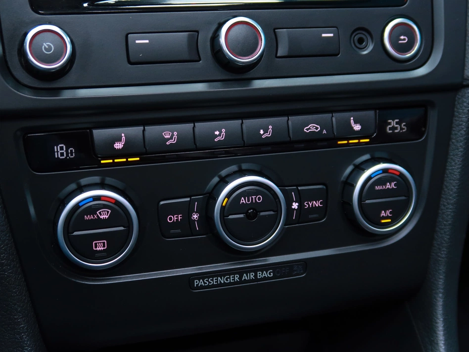 Volkswagen Golf GTI CABRIO 2.0 TSI 210CV