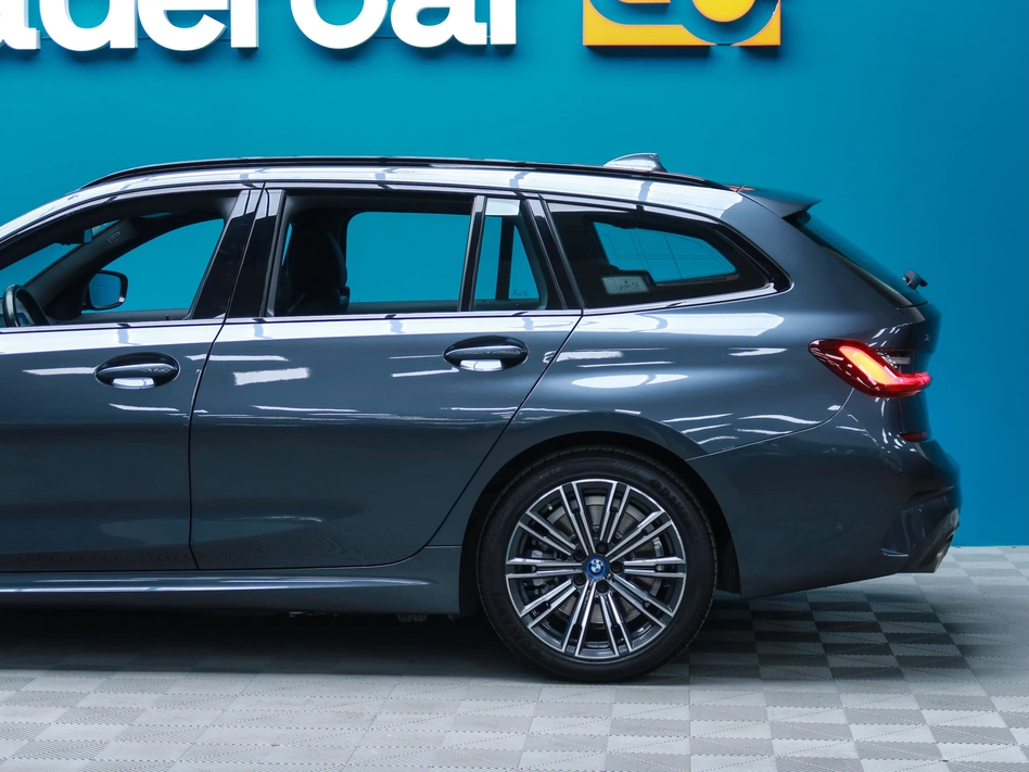 BMW Serie 3 330E XDRIVE TOURING 292CV