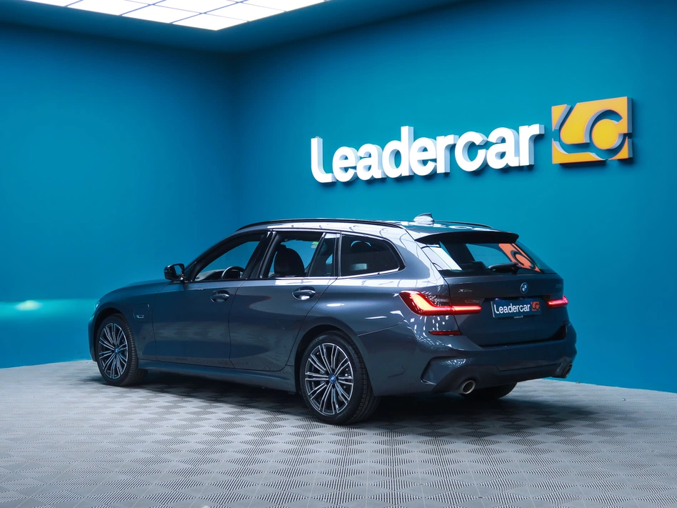 BMW Serie 3 330E XDRIVE TOURING 292CV