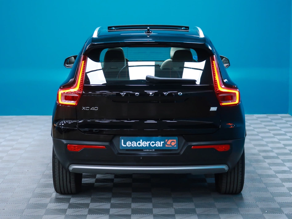 Volvo Xc40 1.5 T4 TWIN RECHARGE INSCRIPTION 211CV