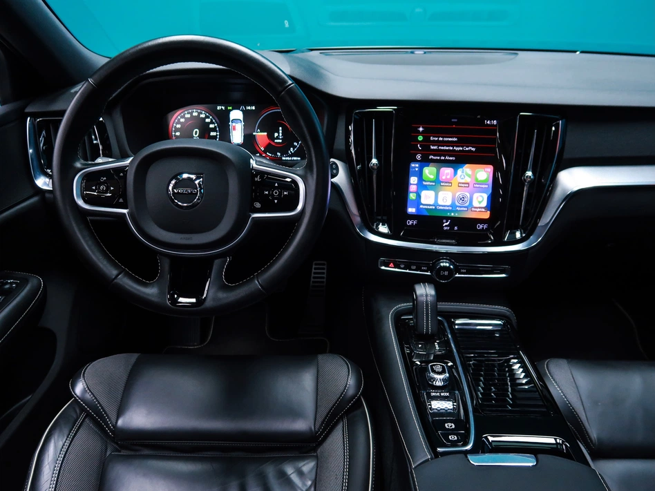 Volvo V60 2.0 T8 AWD R DESIGN AUTO 398CV