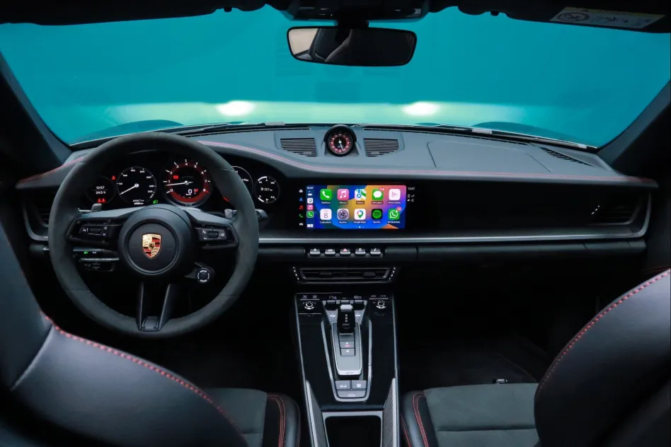 Porsche 911 CARRERA 4 GTS 480CV