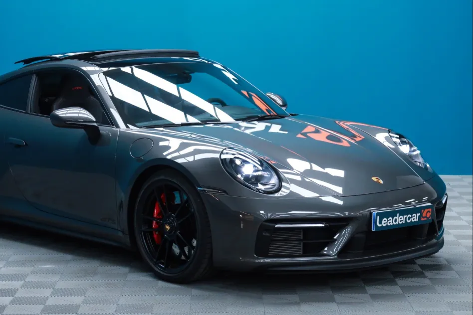 Porsche 911 CARRERA 4 GTS 480CV