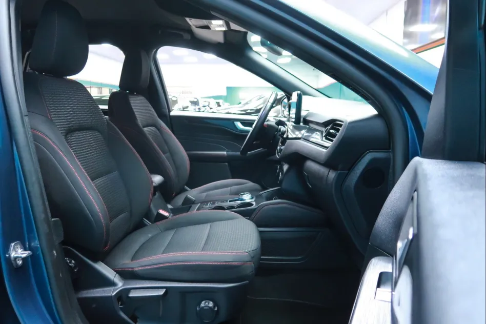 Ford Kuga ST LINE 2.5 DURATEC PHEV 225CV