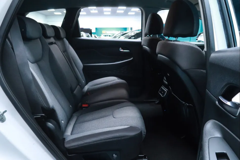 Hyundai Santa Fe HYBRID KLASS 4X2 230CV HEV
