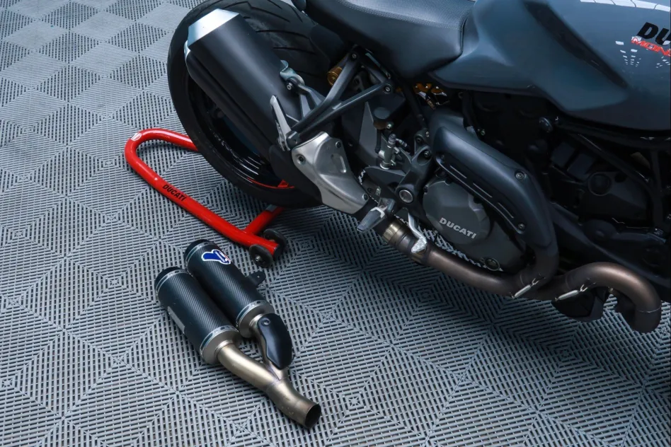 Ducati Monster 1200 S 147CV