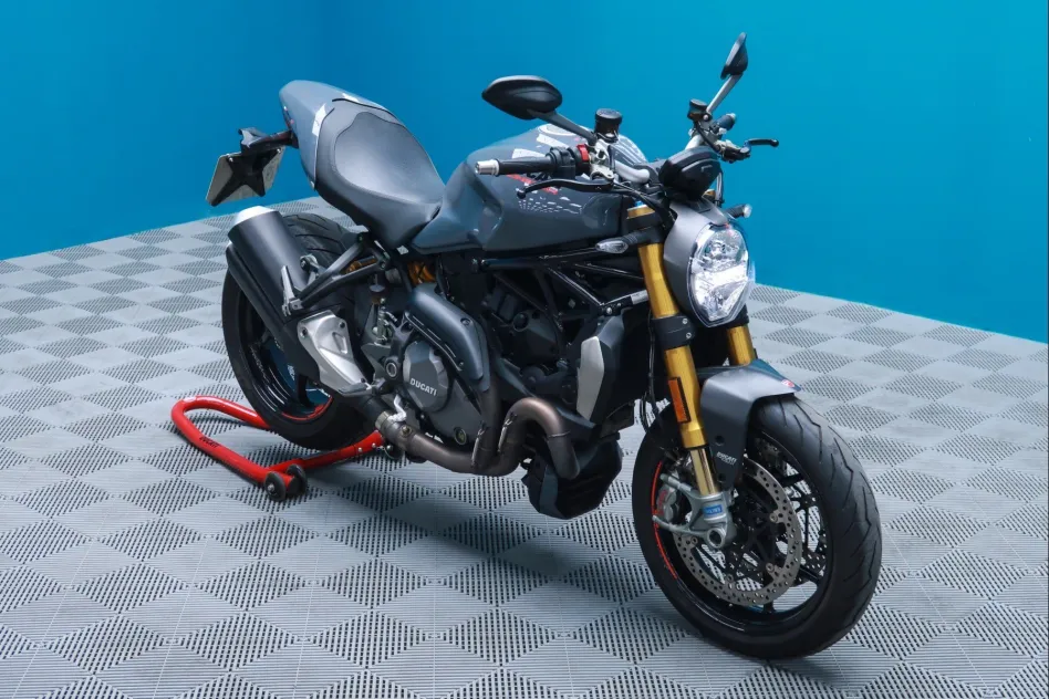 Ducati Monster 1200 S 147CV