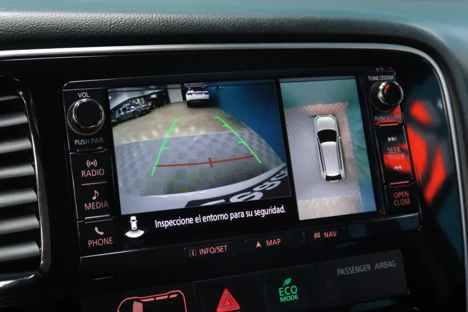 Mitsubishi Outlander 2.0 PLUG-IN HYBRID PHEV KAITEKI AWD