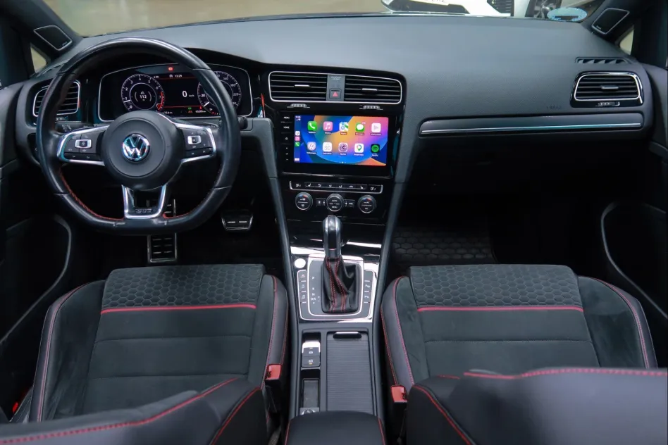 Volkswagen Golf GTI PERFORMANCE 2.0 TSI DSG 245CV