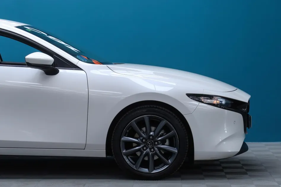Mazda Mazda 3 e SKYACTIVE G 122CV ZENITH