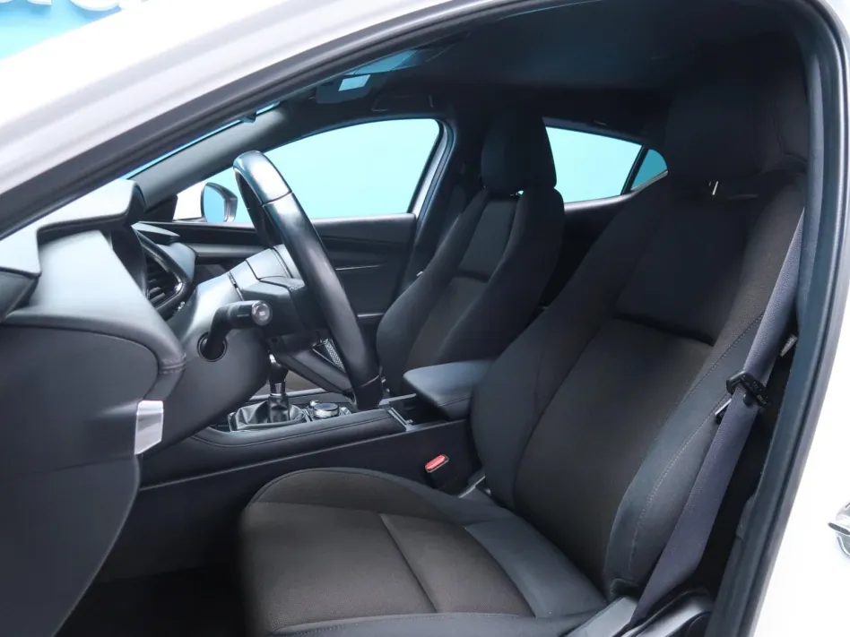 Mazda Mazda 3 e SKYACTIVE G 122CV ZENITH