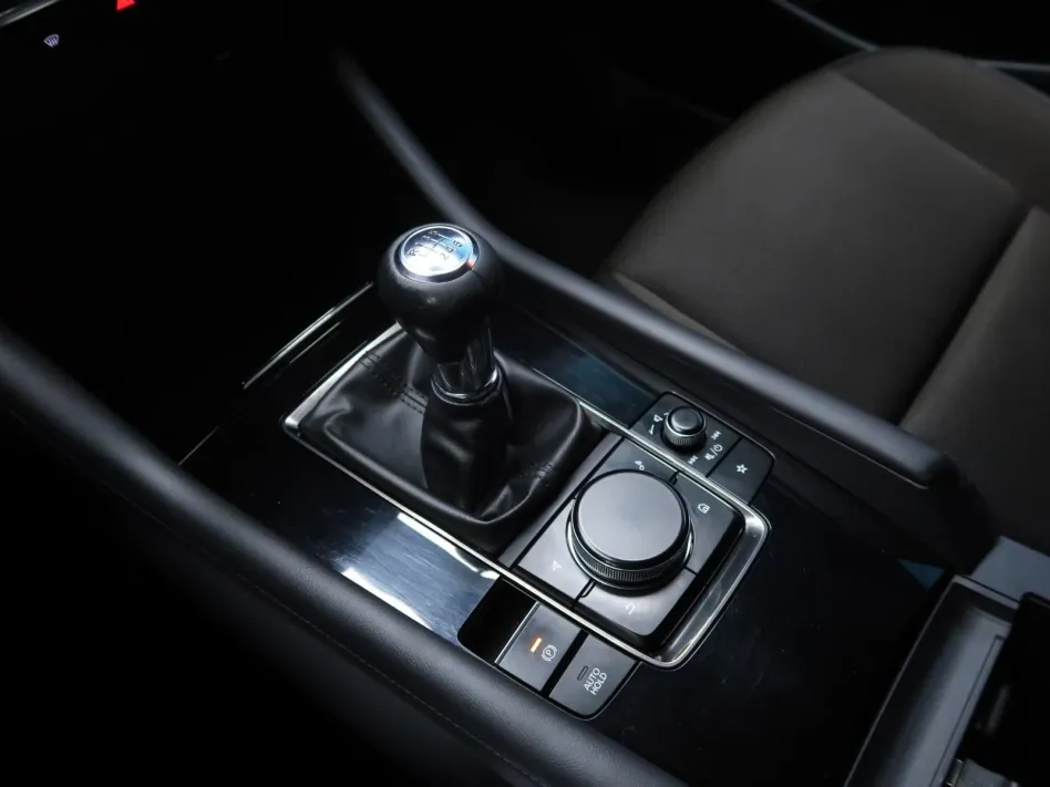 Mazda Mazda 3 e SKYACTIVE G 122CV ZENITH