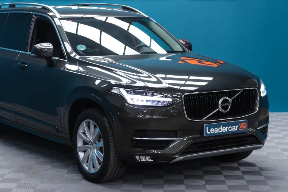 Volvo Xc90 2.0 D5 AWD MOMENTUM AUTO 235CV