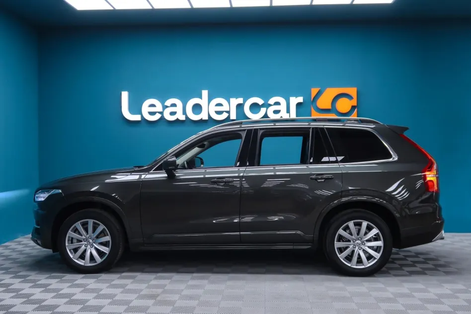 Volvo Xc90 2.0 D5 AWD MOMENTUM AUTO 235CV