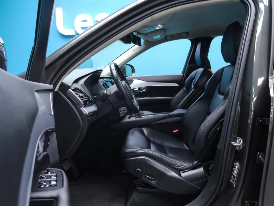 Volvo Xc90 2.0 D5 AWD MOMENTUM AUTO 235CV