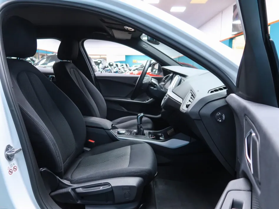 BMW Serie 1 118I 140CV