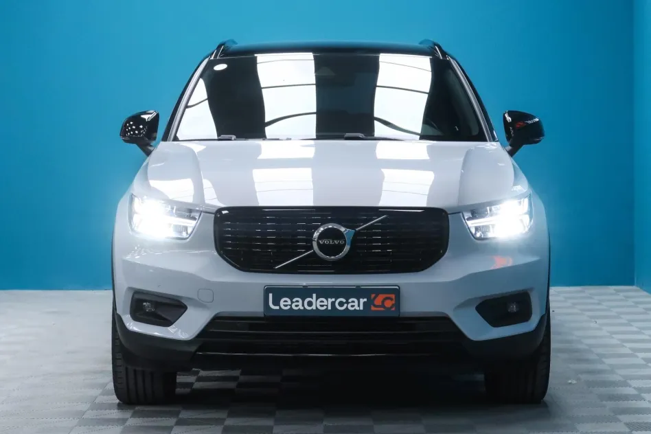 Volvo Xc40 1.5 T5 TWIN RECHARGE R-DESIGN AUTO 262CV