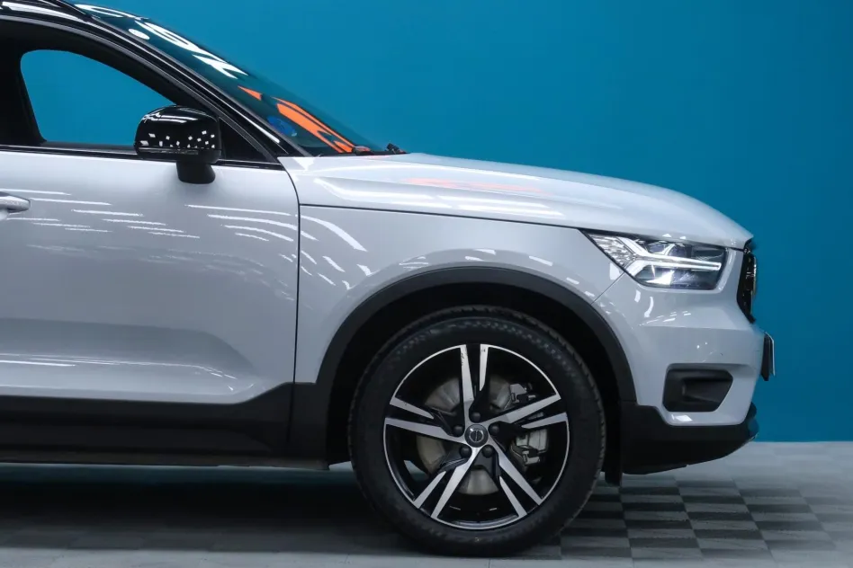 Volvo Xc40 1.5 T5 TWIN RECHARGE R-DESIGN AUTO 262CV