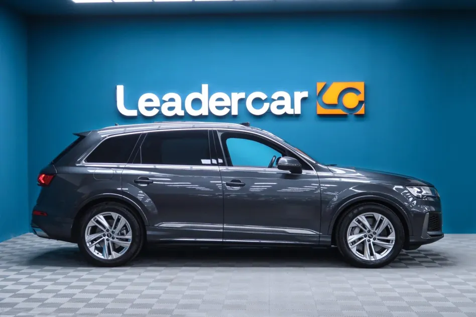 Audi Q7 S LINE 55 TFSIE 381CV QUATTRO