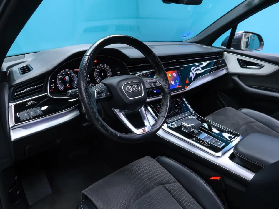 Audi Q7 S LINE 55 TFSIE 381CV QUATTRO