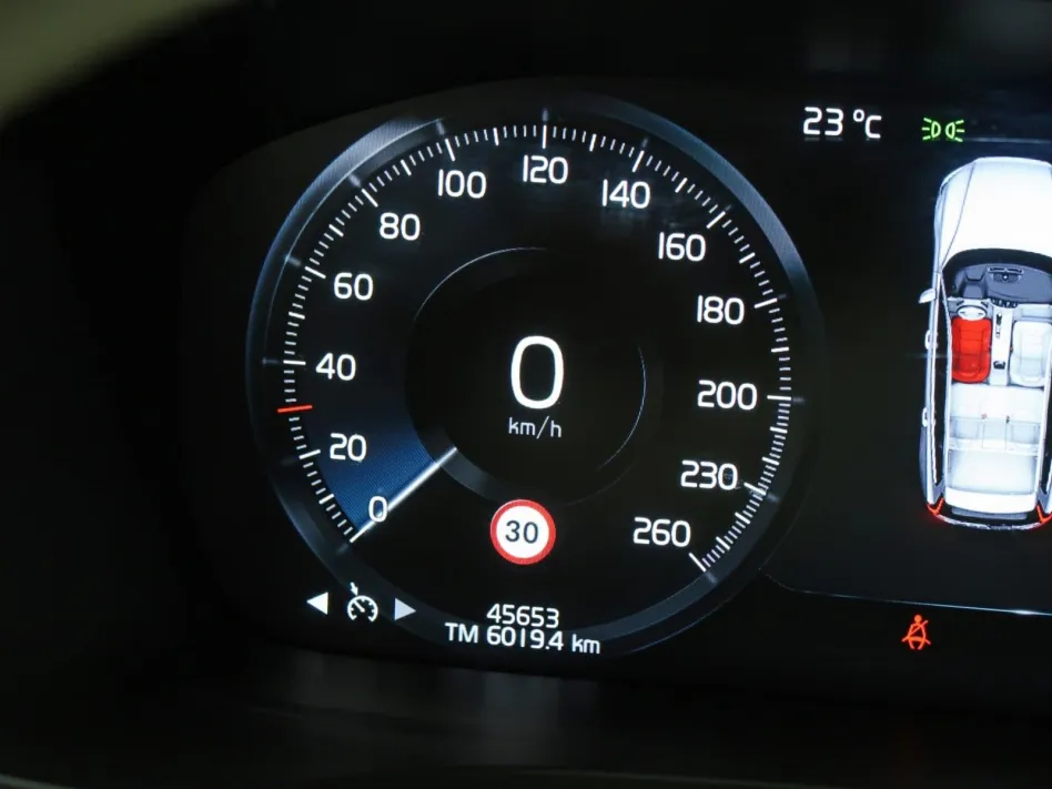 Volvo V60 Cross Country B5 AWD CROSS COUNTRY PRO AUTO 250CV