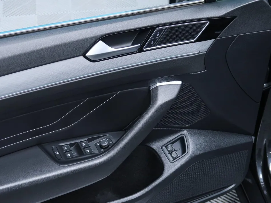 Volkswagen Passat VARIANT GTE 1.4 TSI E-POWER 218CV