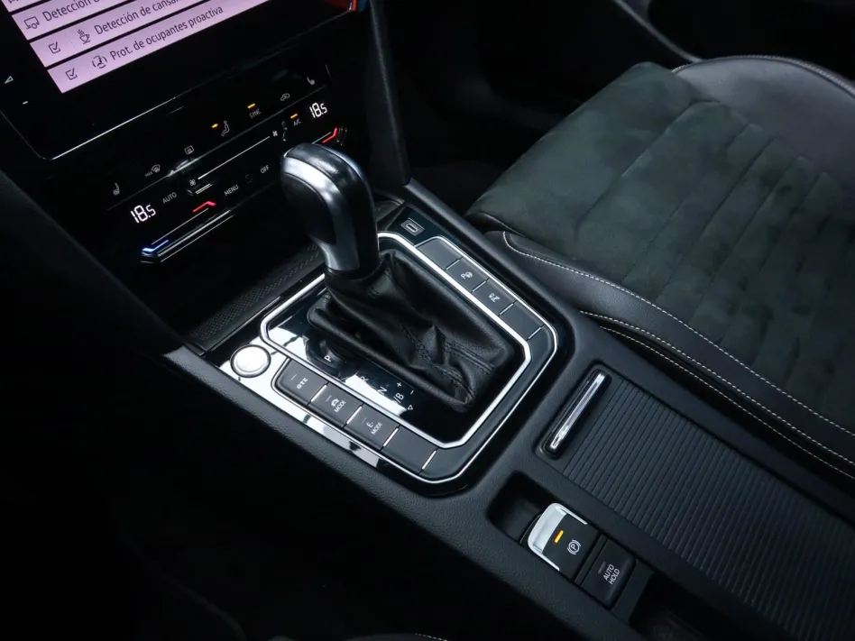 Volkswagen Passat VARIANT GTE 1.4 TSI E-POWER 218CV