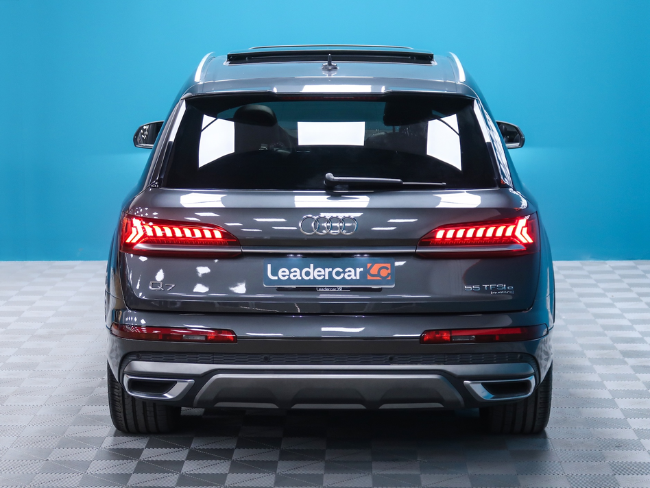Audi Q7 S LINE 55 TFSIE 381CV QUATTRO