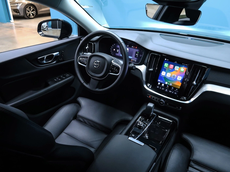 Volvo V60 2.0 T6 AWD RECHARGE PLUS DARK AUTO 350CV