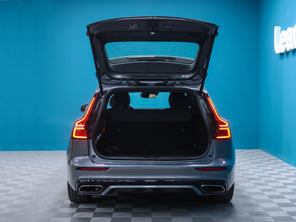 Volvo V60 2.0 B4 (D) R-DESIGN AUTO 197CV