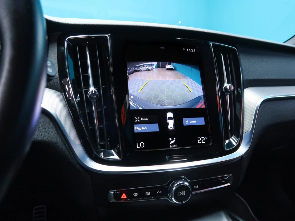 Volvo V60 2.0 B4 (D) R-DESIGN AUTO 197CV