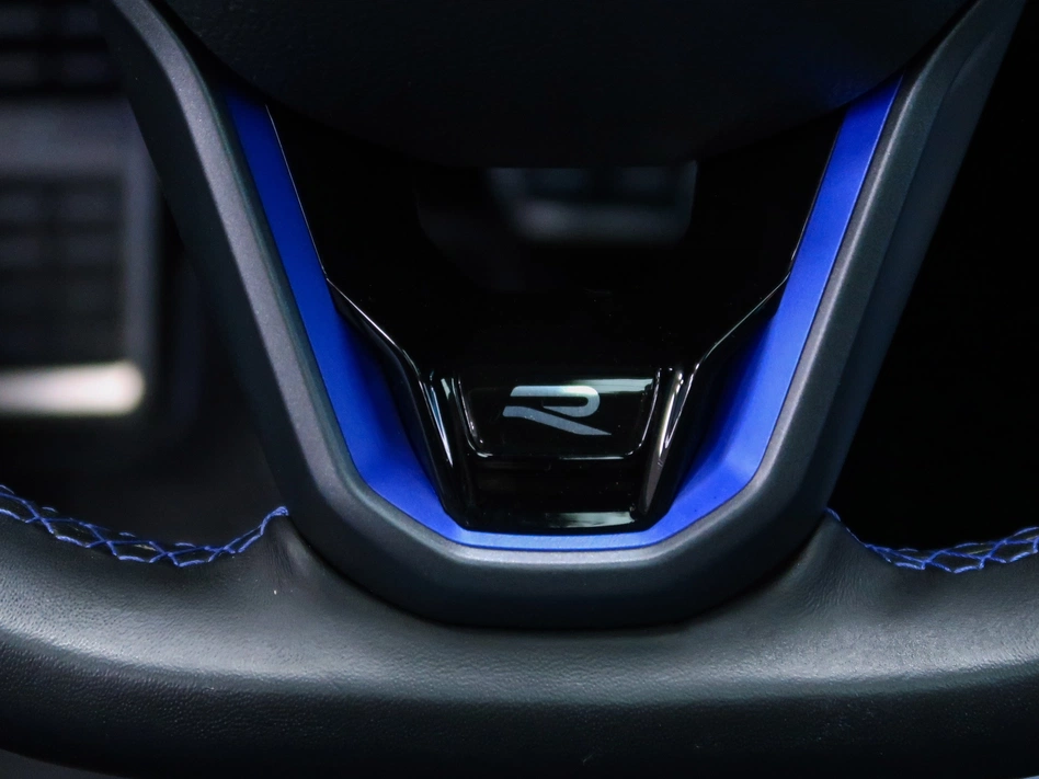 Volkswagen Golf R 2.0 TSI 320CV DSG