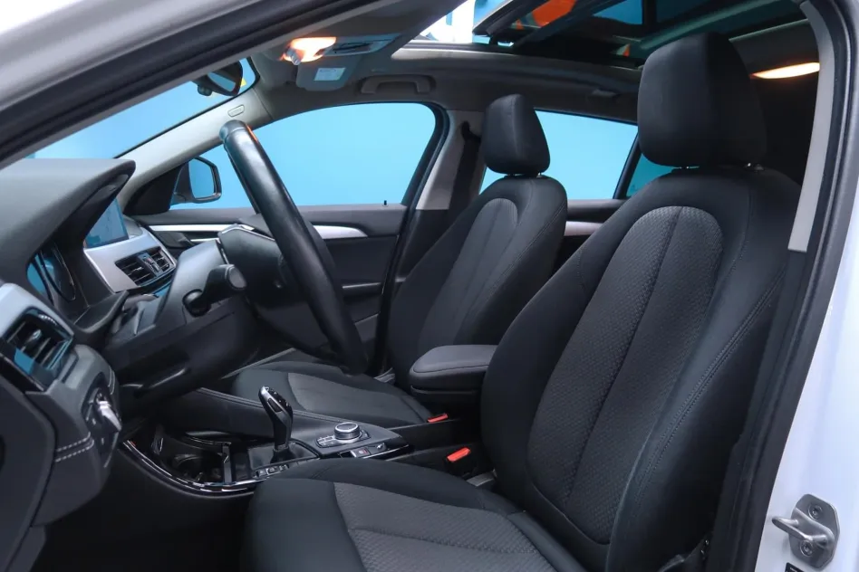 BMW X2 SDRIVE18I 140CV