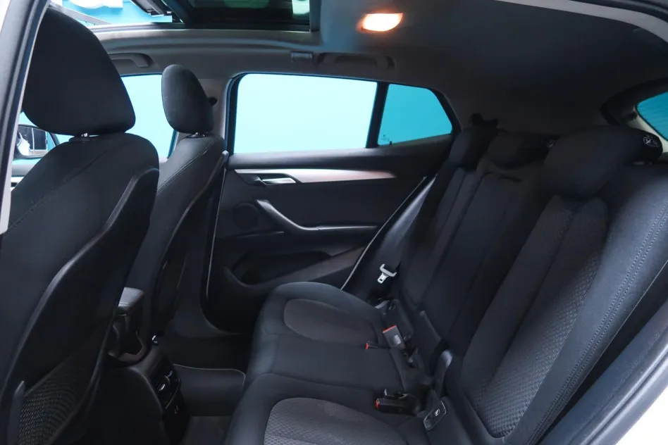 BMW X2 SDRIVE18I 140CV