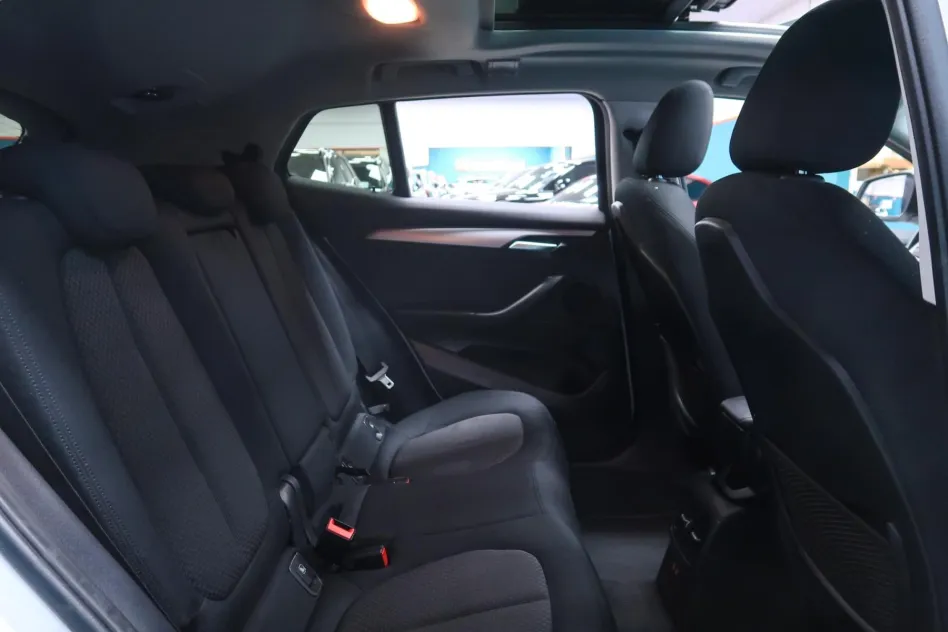 BMW X2 SDRIVE18I 140CV