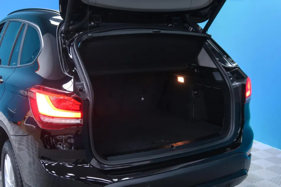 BMW X1 SDRIVE 16D BUSINESS