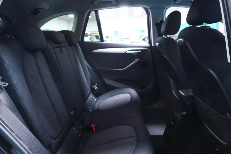 BMW X1 SDRIVE 16D BUSINESS