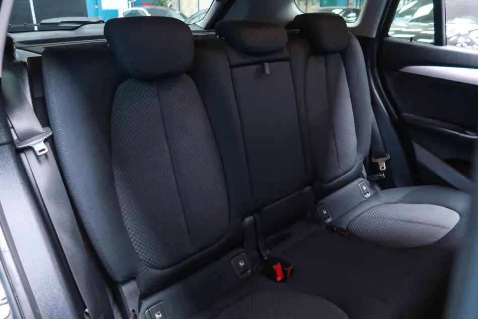 BMW X1 SDRIVE 16D BUSINESS