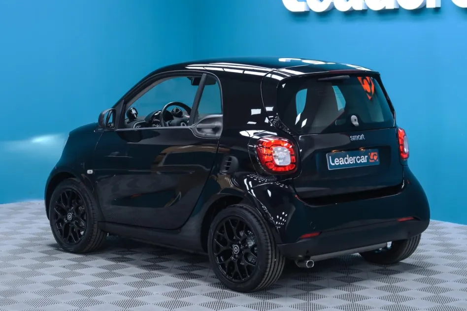 Smart Fortwo 0.9 TURBO BASIS PASSION 90CV