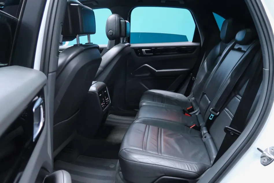Porsche Cayenne 3.0 340CV