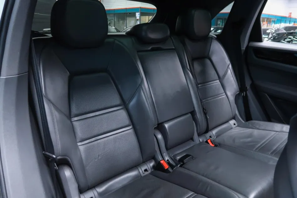 Porsche Cayenne 3.0 340CV