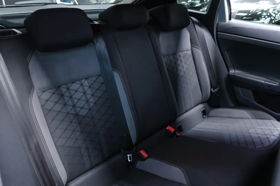 Volkswagen Taigo 1.0 TSI R-LINE 110CV