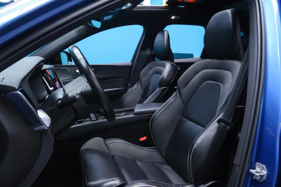 Volvo Xc60 2.0 B5 D AWD R-DESING AUTO 235CV