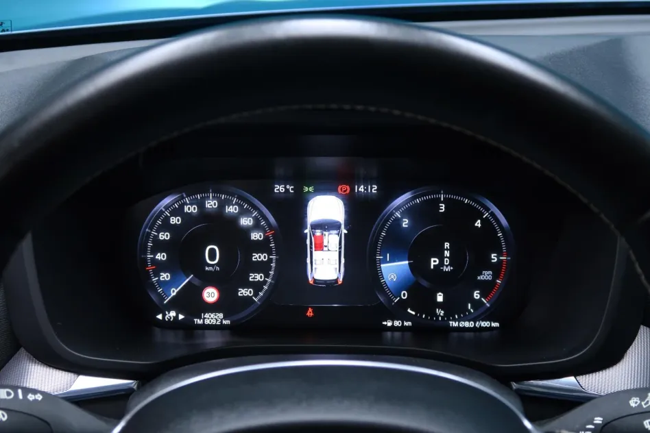Volvo Xc60 2.0 B5 D AWD R-DESING AUTO 235CV
