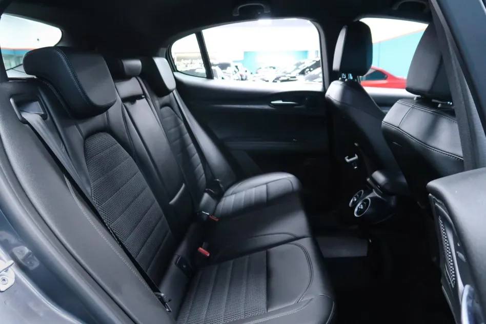 Alfa Romeo Stelvio 2.2  DIESEL 160 CV SPRINT