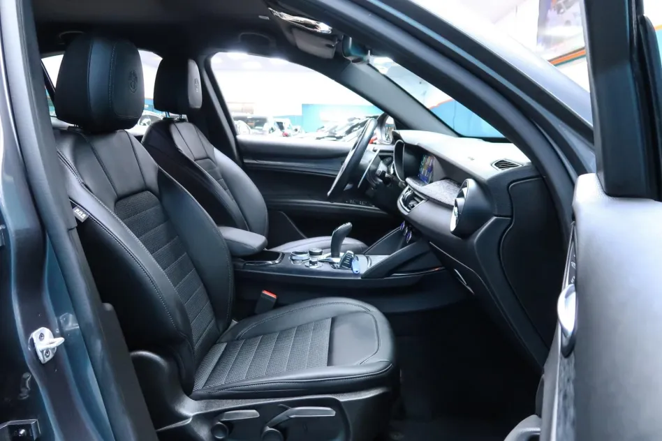 Alfa Romeo Stelvio 2.2  DIESEL 160 CV SPRINT