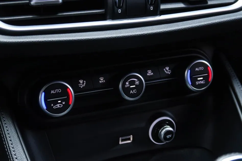 Alfa Romeo Stelvio 2.2  DIESEL 160 CV SPRINT